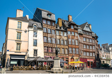 Traditional half-timbered houses in the old town of Rennes, France Traditional half-timbered houses in the old town of Rennes, France 44108456