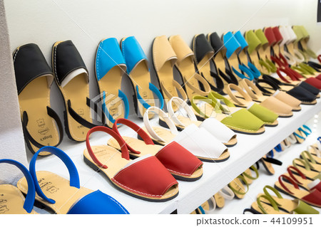 Shopping for Avarca (Menorca sandals) Shopping for Avarca (Menorca sandals) 44109951