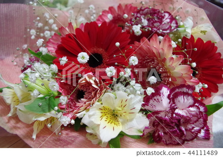 紅色花束 44111489