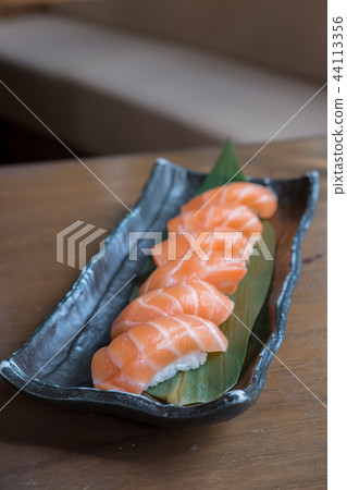 Set of Salmon sushi on plate 44113356