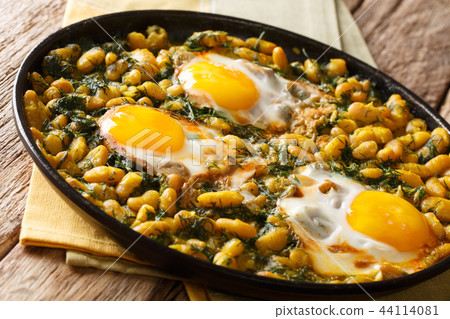 Tasty Iranian dish stew of beans and dill Tasty Iranian dish stew of beans and dill 44114081