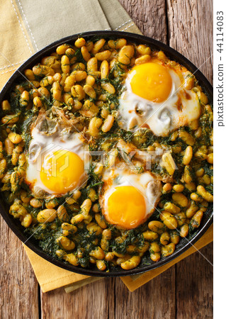 Iranian food Baghali Ghatogh stew of beans Iranian food Baghali Ghatogh stew of beans 44114083