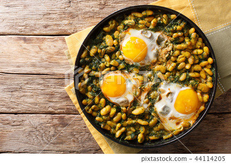 Tasty Iranian dish stew of beans and dill Tasty Iranian dish stew of beans and dill 44114205