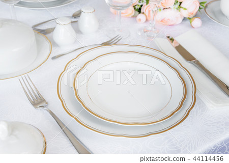 Elegance table setting 44114456