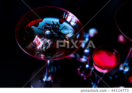 creepy halloween party cocktails with blood creepy halloween party cocktails with blood 44114773