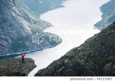 Ringedalsvatnet Lake near Trolltunga, Norway 44115067