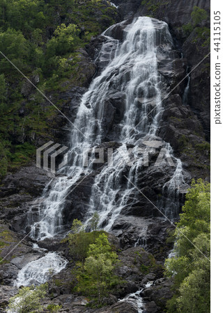 Waterfall close up Waterfall close up 44115105