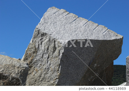 Rock skin and blue sky Rock skin and blue sky 44118989