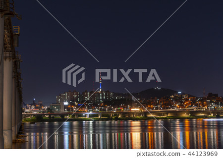 N Tower, Banpo Bridge, Riverside North Road, Yongsan-gu, Han River, Seoul N Tower, Banpo Bridge, Riverside North Road, Yongsan-gu, Han River, Seoul 44123969