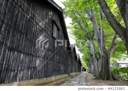 Yamai warehouse Yamai warehouse 44125861
