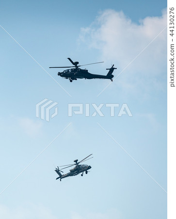 飛行表演作戰直升機垂直構成 44130276