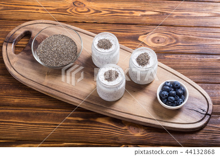 Chia seeds yogyrt pudding Chia seeds yogyrt pudding 44132868