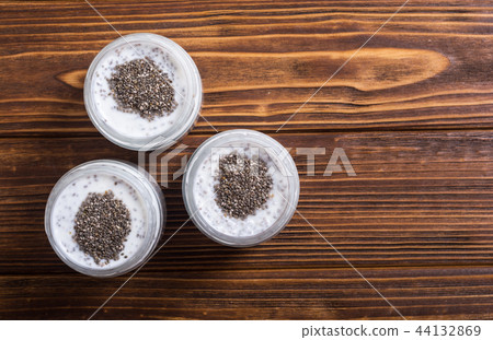 Chia seeds yogyrt pudding Chia seeds yogyrt pudding 44132869