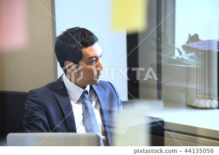 Thinking businessman office Thinking businessman office 44135056