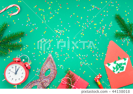 Christmas pattern flat lay with red alarm clock 44138018