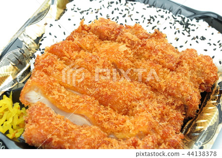 雞肉和便當了 雞肉和便當了 44138378