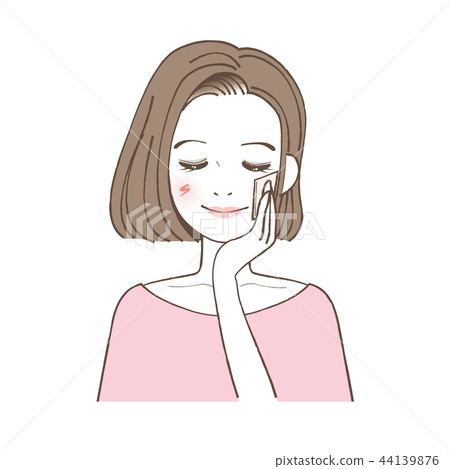 Woman Doing Makeup Cotton Lotion Woman Doing Makeup Cotton Lotion 44139876