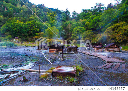 Yumoto Onsen hot spring morning view [Tochigi Prefecture Nikko City Yumoto] 44142657