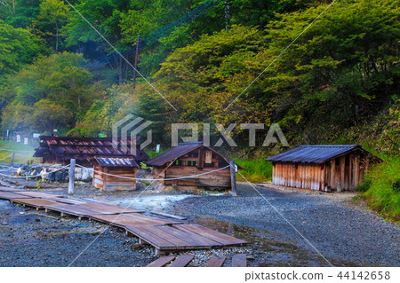 Yumoto Onsen hot spring morning view [Tochigi Prefecture Nikko City Yumoto] 44142658