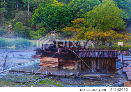 Yumoto Onsen hot spring morning view [Tochigi Prefecture Nikko City Yumoto] 44142660