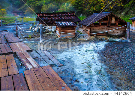 Yumoto Onsen hot spring morning view [Tochigi Prefecture Nikko City Yumoto] 44142664