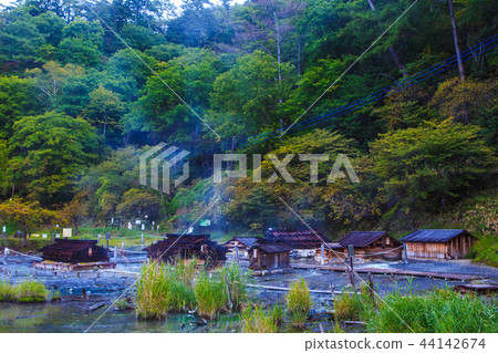 Yumoto Onsen hot spring morning view [Tochigi Prefecture Nikko City Yumoto] 44142674