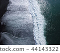 A beach 44143322
