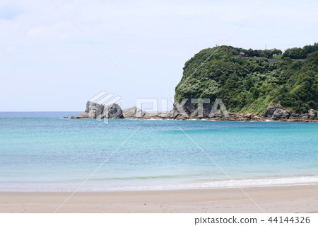 Amakusa: Shiratsuruhama Beach Amakusa: Shiratsuruhama Beach 44144326