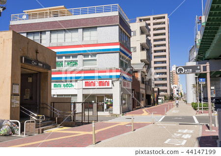 Nagoya Municipal Subway Meiko Line Tokaidori Station No. 4 entrance Nagoya Municipal Subway Meiko Line Tokaidori Station No. 4 entrance 44147199