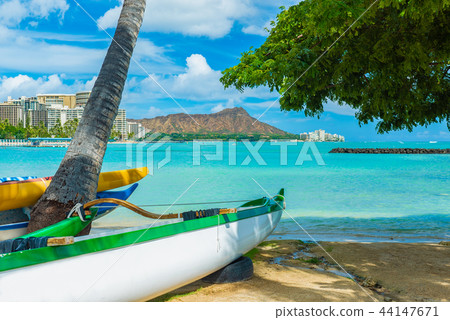 Boat and sea landscape Hawaii Boat and sea landscape Hawaii 44147671
