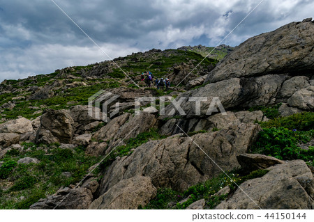 登山者攀登Mt. Hayaike 登山者攀登Mt. Hayaike 44150144
