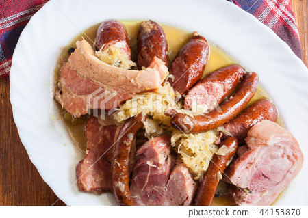 Choucroute garnie. Alsatian sauerkraut 44153870