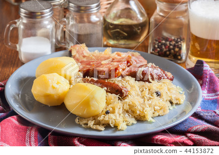Choucroute garnie. Alsatian sauerkraut 44153872