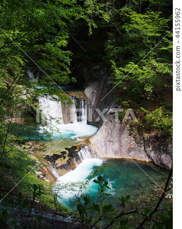 Nishizawa Valley Nanatsutama Five Stairs Falls 44155962