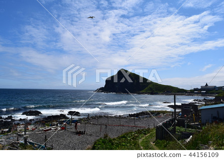 Cape Rishiri Peshi 44156109