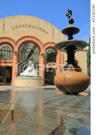 菲茨羅伊花園的噴泉 44156190