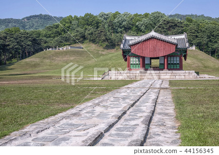 Myeongryung,Chosun Royal Tomb,Seorungung,Goyang,Gyeonggi-do Myeongryung,Chosun Royal Tomb,Seorungung,Goyang,Gyeonggi-do 44156345