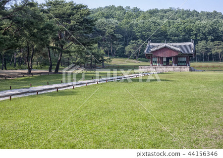 Gyeongneung，Chosun Royal Tomb，Seorungung，Goyang City，Gyeonggi-do 44156346