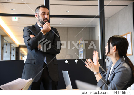 Meeting scenery Office Female Male Meeting scenery Office Female Male 44156664