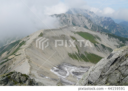 來自立山峰的馬薩達達 來自立山峰的馬薩達達 44159591