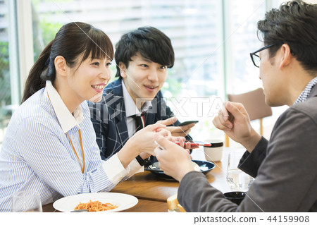 Business lunch 44159908
