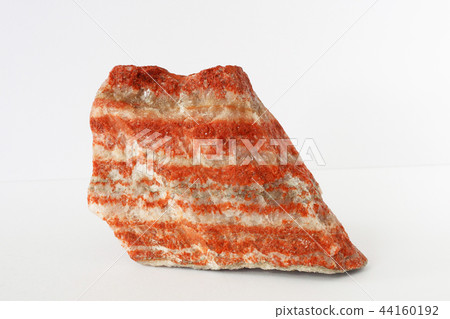 Layered cake of sylvinite mineral also potash 44160192
