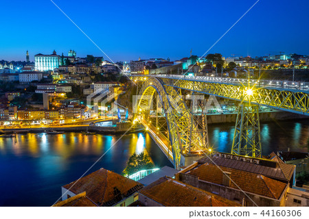 cityscape of porto in portugal with luiz I bridge 44160306