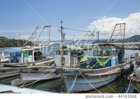 漁船在港口 44161048