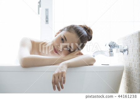 洗澡時間 44161238