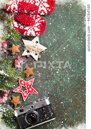 Christmas greeting card 44164566
