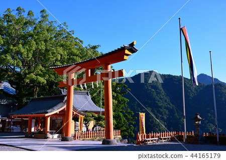 Kumano Nachi Taisha Nino Torii / Otorii (Wakayama Prefecture Higashi-Gun-gun Nachi Katsuura Town) 44165179