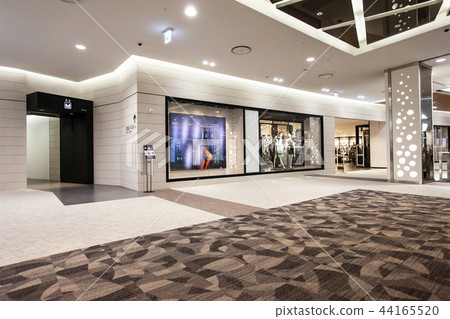 樂天購物中心 44165520