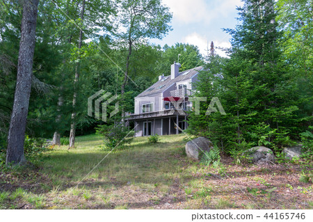 House by the Indian lake in upstate NY (USA) 44165746