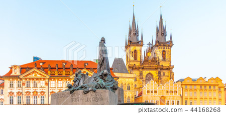 Jan Hus Monument and Church of Our Lady before Tyn at Old Town Square, Prague, Czech Republic Jan Hus Monument and Church of Our Lady before Tyn at Old Town Square, Prague, Czech Republic 44168268